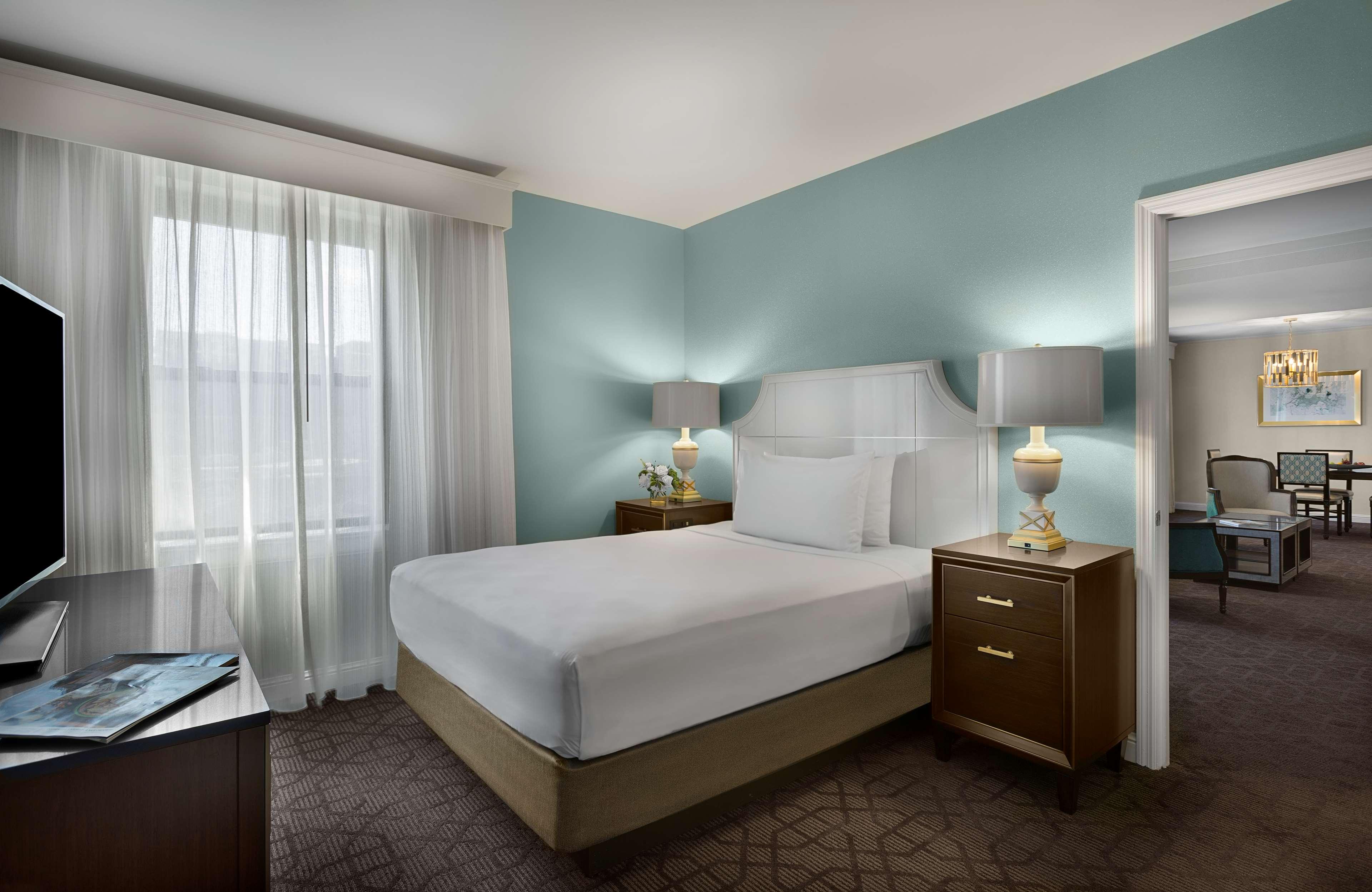 The Royal Sonesta Chase Park Plaza St Louis Hotel Saint Louis Exterior photo
